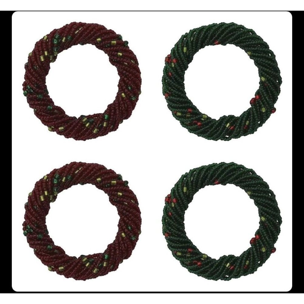 St Nicholas Square Christmas Beaded Wreath Round Napkin Rings Set of 8 NEW